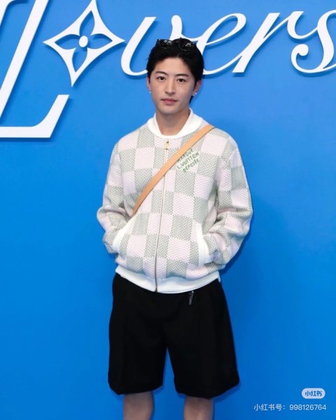 Clothes Louis Vuitton 20250312-1