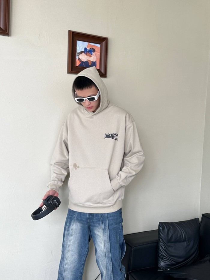 Clothes Balenciaga 20250312-1