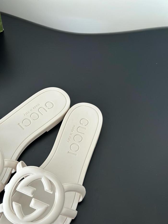 GUCCI Interlocking Rubber Sole Slide Slippers Women's White
