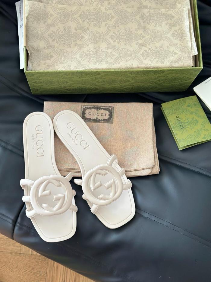 GUCCI Interlocking Rubber Sole Slide Slippers Women's White