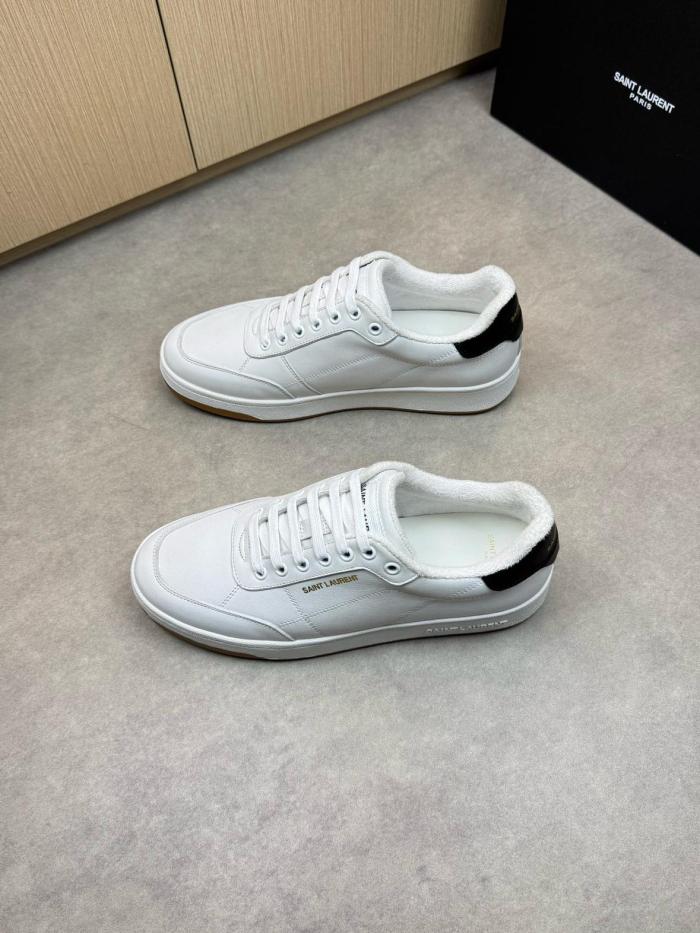 SAINT LAURENT SL/61 Round Toe Lace Up Sneakers