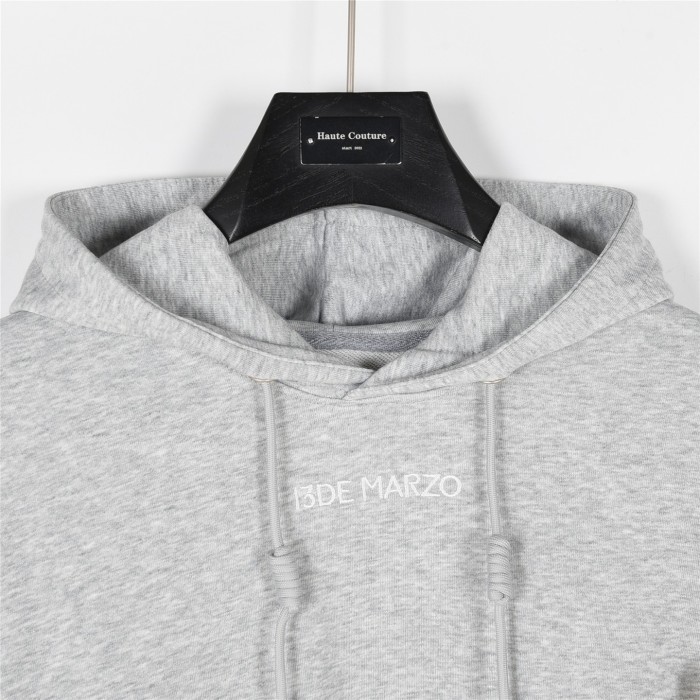 Clothes 13DeMarzo 20250325-2