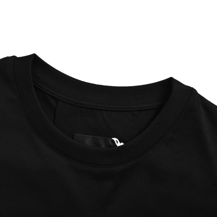 Clothes Givenchy 20250325-1