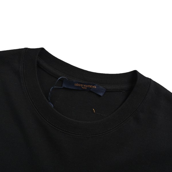 Clothes Louis Vuitton 20250325-2