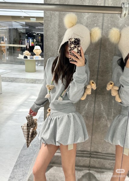 Clothes 13DeMarzo 20250325-5