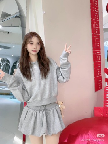 Clothes 13DeMarzo 20250325-5