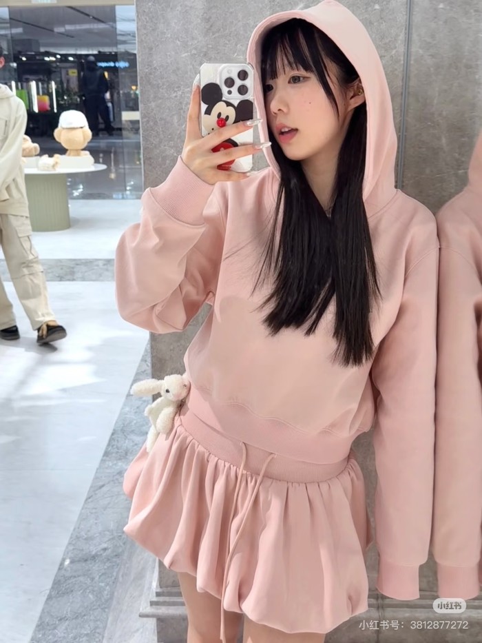 Clothes 13DeMarzo 20250325-6