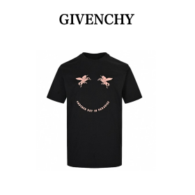 Clothes Givenchy 20250325-1
