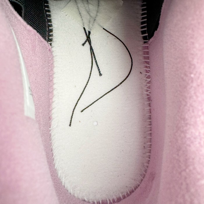 Jordan 4 Retro Orchid