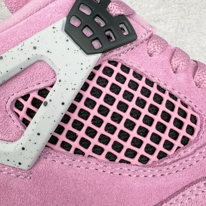 Jordan 4 Retro Orchid