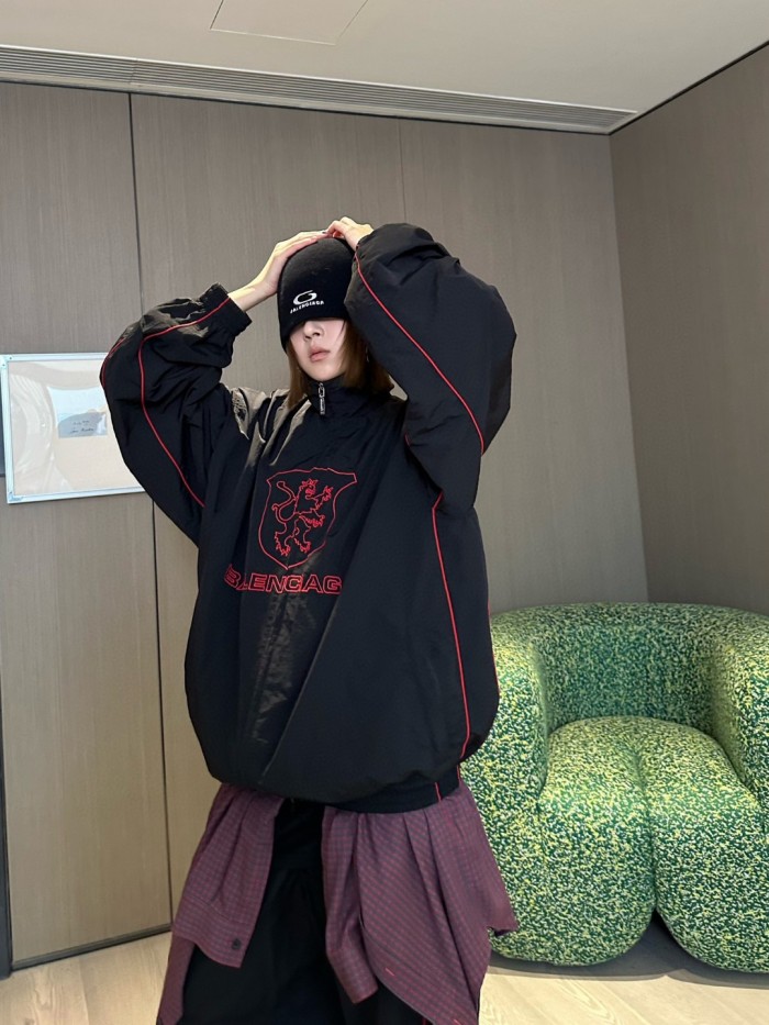  Clothes Balenciaga 20250327-6