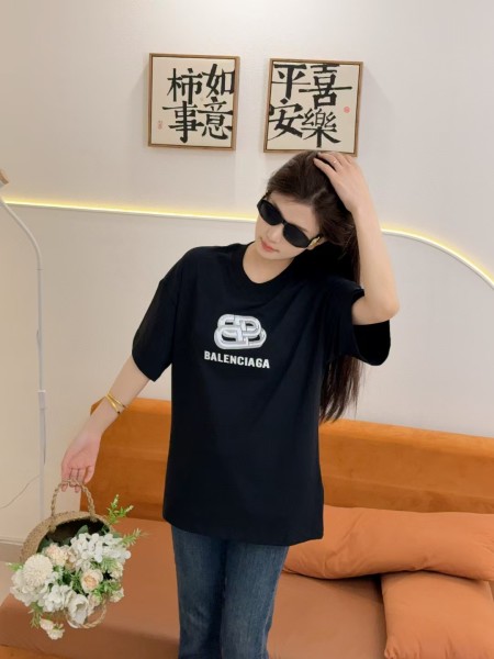 Clothes Balenciaga 20250327-1