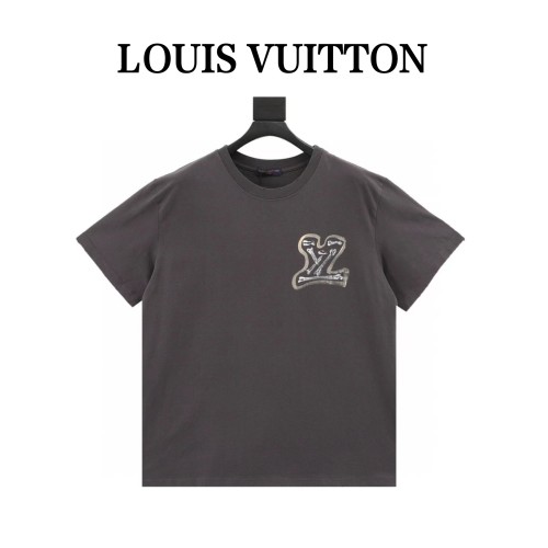  Clothes Louis Vuitton 20250327-5