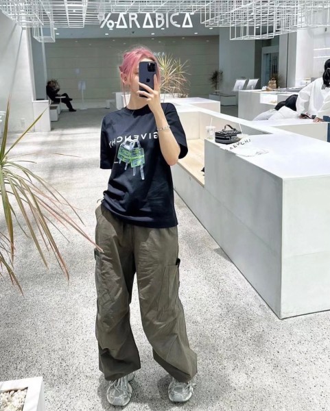 Clothes Givenchy 20250327-2