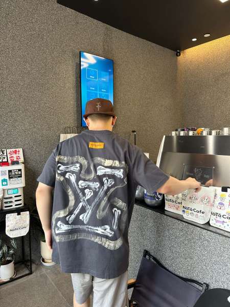  Clothes Louis Vuitton 20250327-5