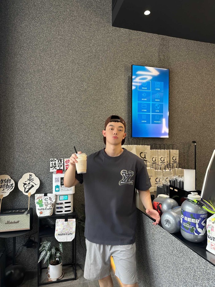  Clothes Louis Vuitton 20250327-5