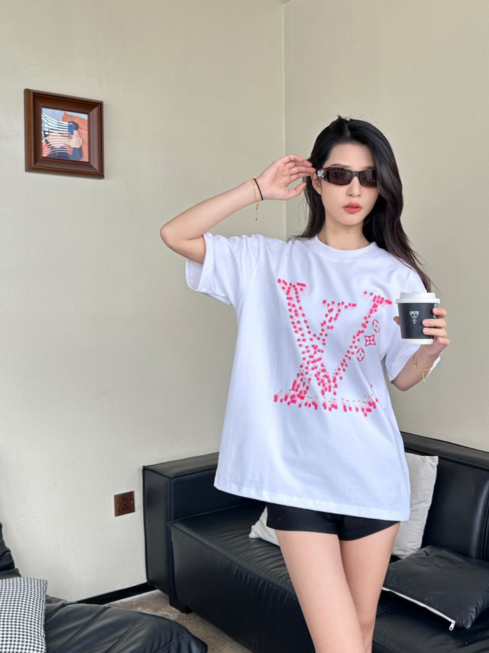 Clothes Louis Vuitton 20250327-3