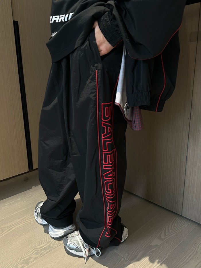  Clothes Balenciaga 20250327-6