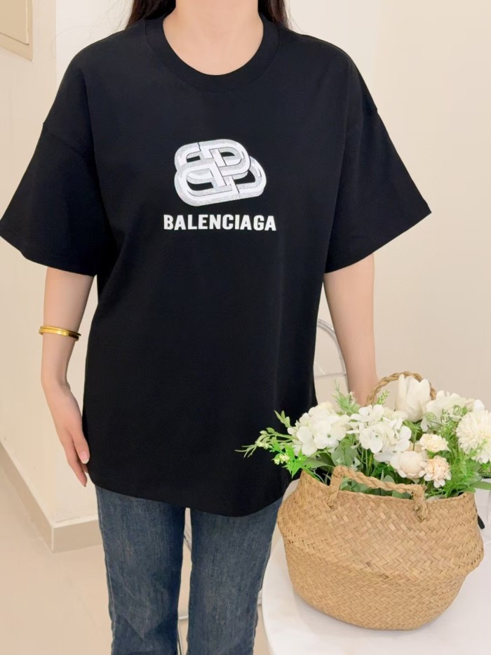 Clothes Balenciaga 20250327-1