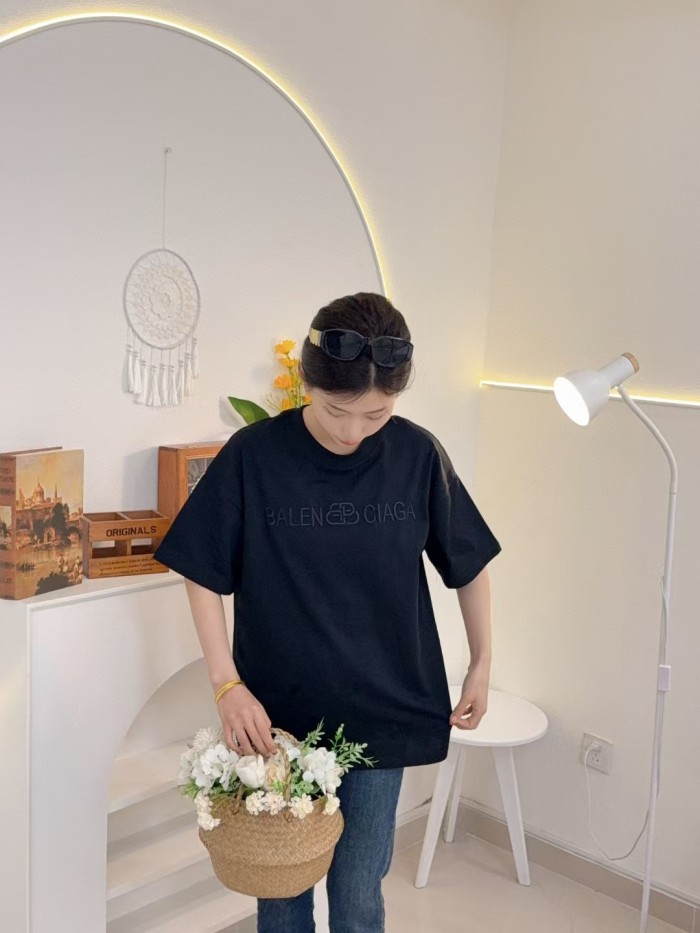 Clothes Balenciaga 20250327-3