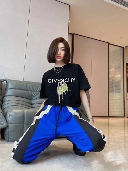 Clothes Givenchy 20250327-2