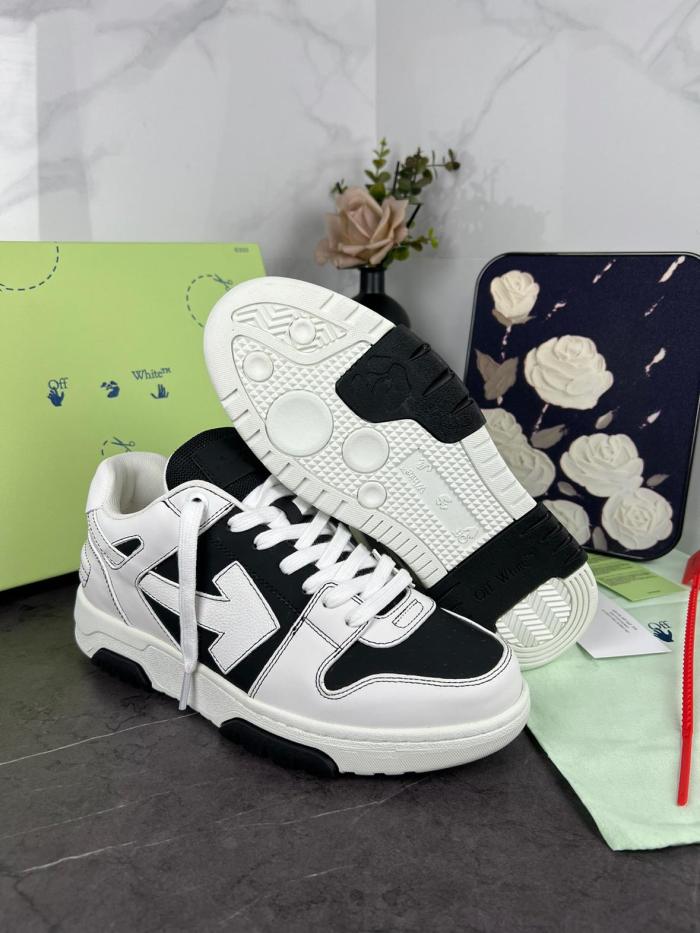 OFF WHITE Out Of Office Ooo Low Tops Black White