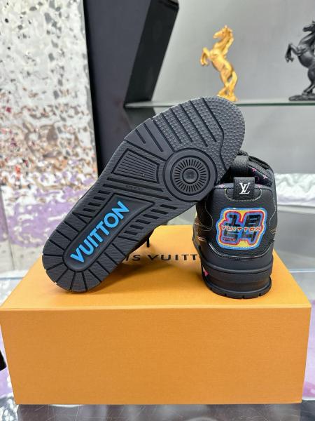 LOUIS VUITTON Skate Low Top Skateboard Shoes Men's Black