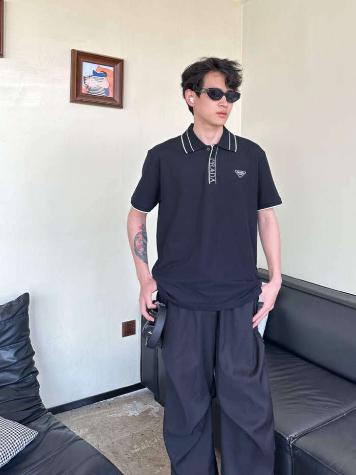  Clothes Prada 20250329-4