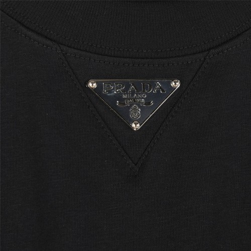 Clothes Prada 20250329-2