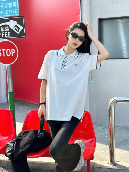  Clothes Prada 20250329-5