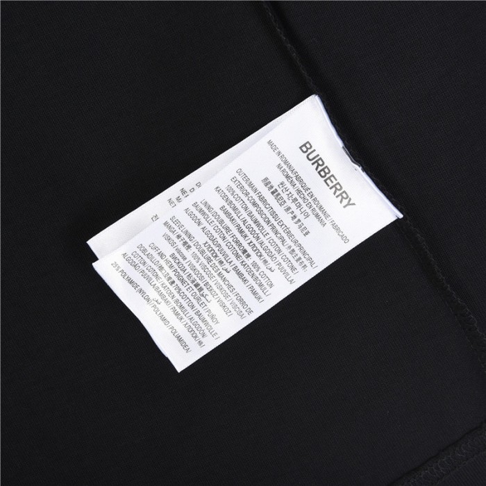  Clothes Burberry 20250329-6