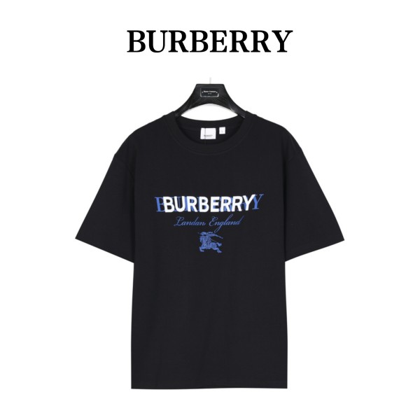  Clothes Burberry 20250329-6