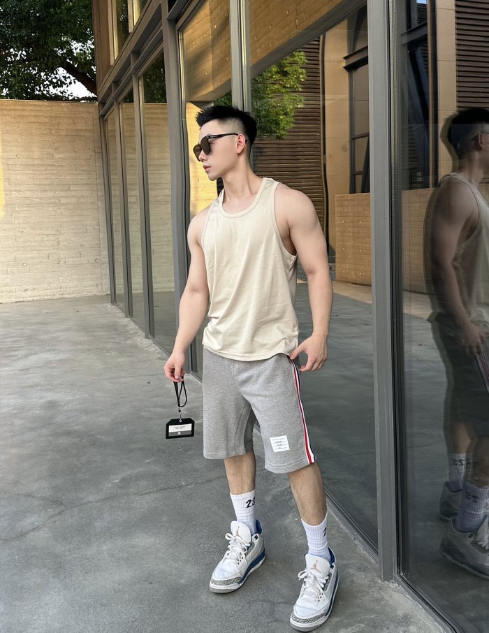 Clothes Thom Browne 20250329-3