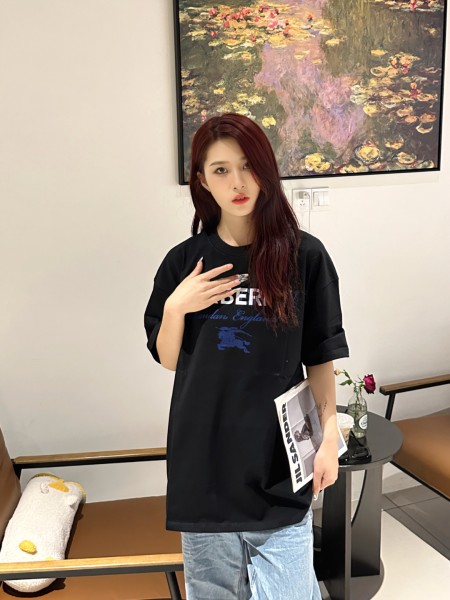  Clothes Burberry 20250329-6