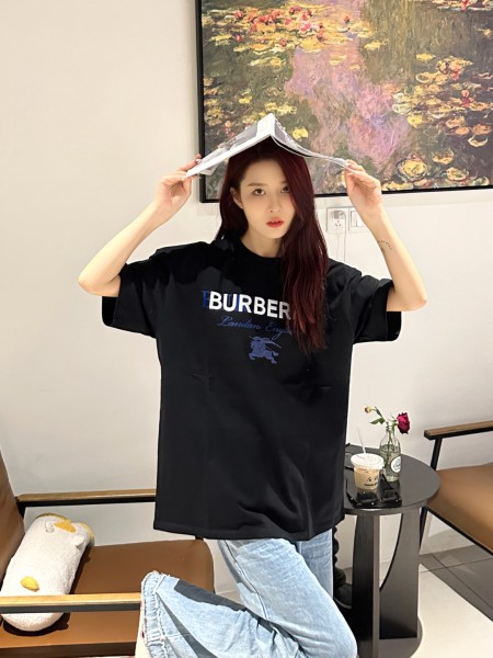  Clothes Burberry 20250329-6