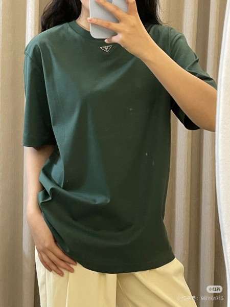 Clothes Prada 20250329-3