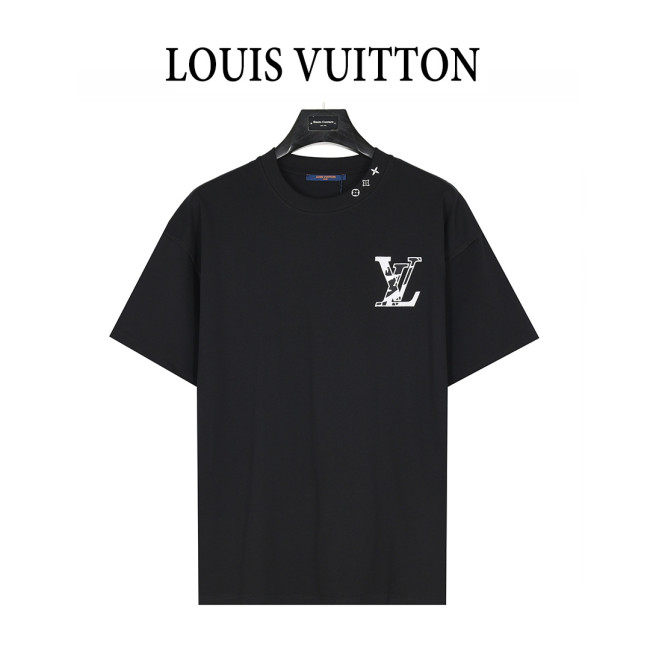 Clothes Louis Vuitton 20250329-5