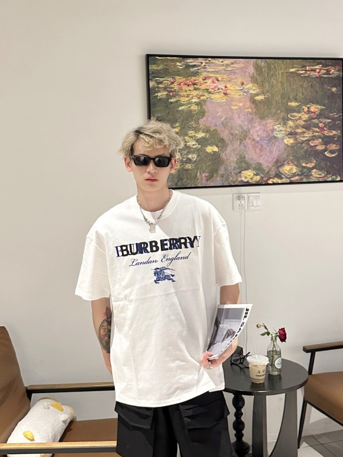  Clothes Burberry 20250329-5