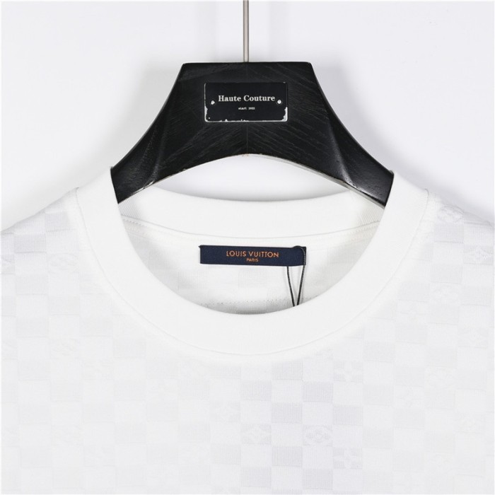 Clothes Louis Vuitton 20250329-4