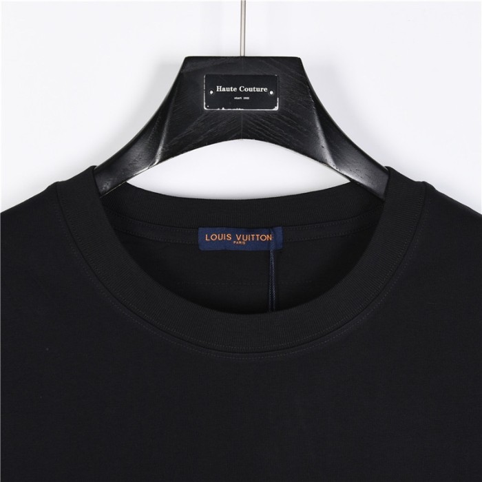  Clothes Louis Vuitton 20250329-7