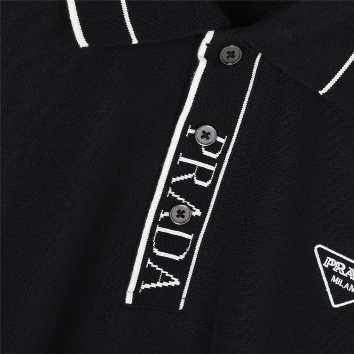  Clothes Prada 20250329-4