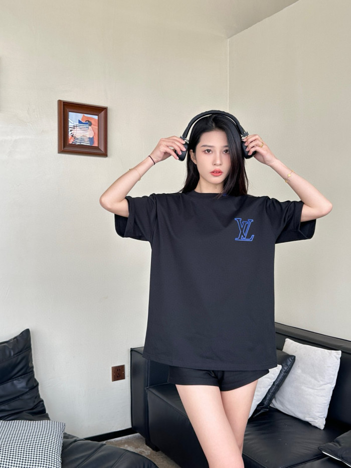 Clothes Louis Vuitton 20250329-2