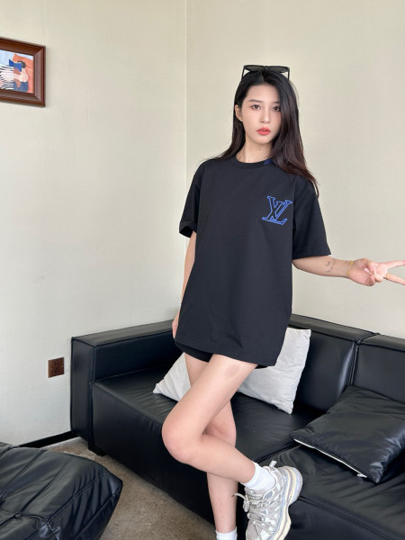 Clothes Louis Vuitton 20250329-2