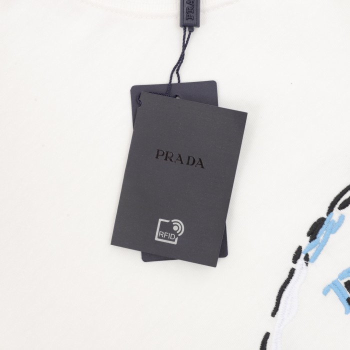 Clothes Prada 20250331-2
