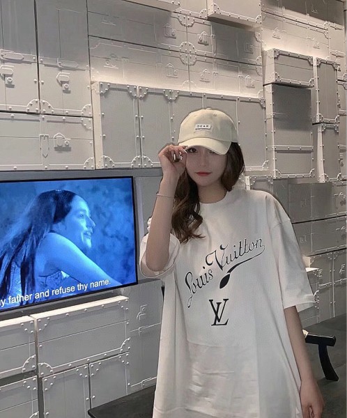  Clothes Louis Vuitton 20250331-4