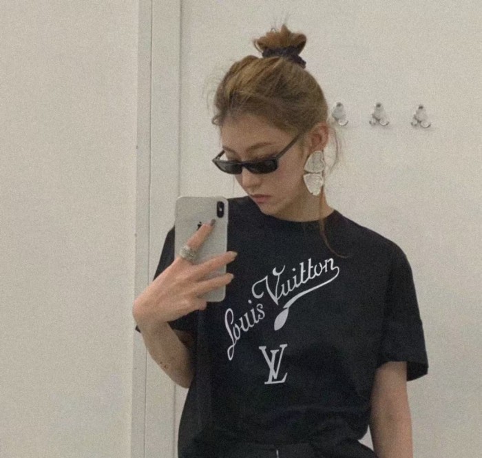  Clothes Louis Vuitton 20250331-3