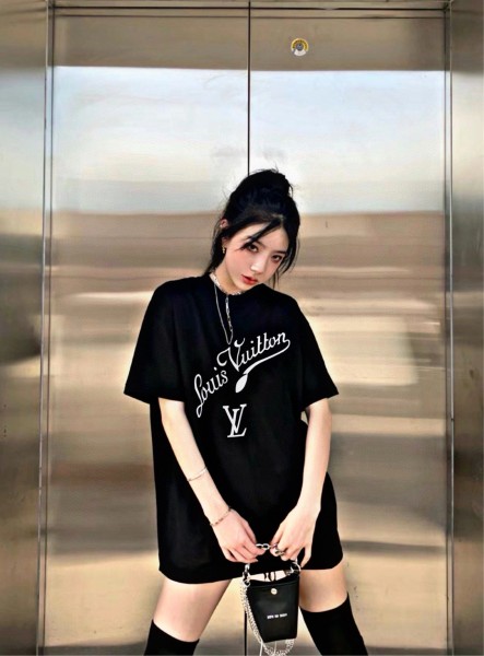  Clothes Louis Vuitton 20250331-3