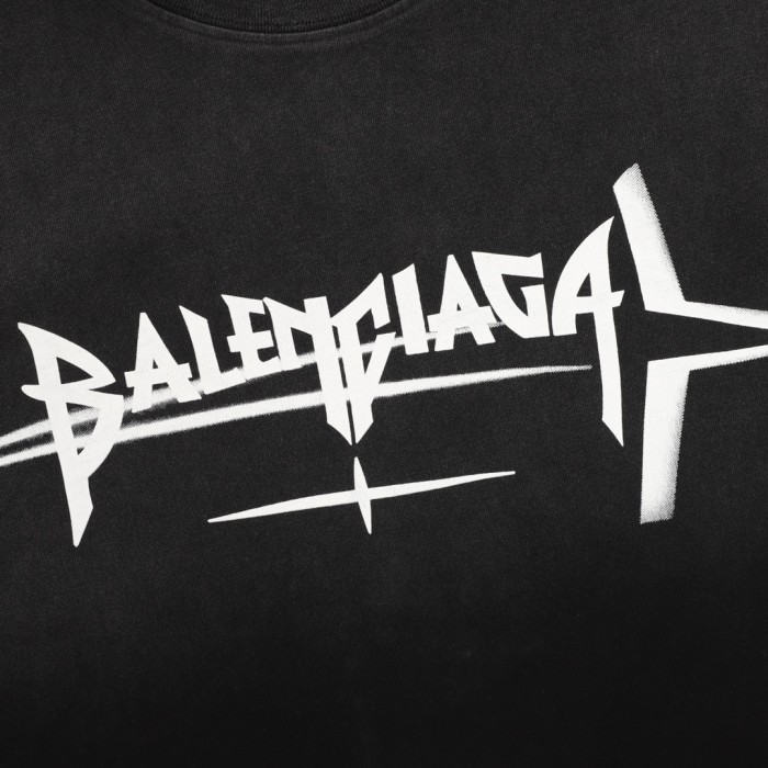  Clothes Balenciaga 20250401-2