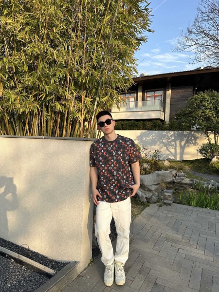 Clothes Louis Vuitton 20250401-2