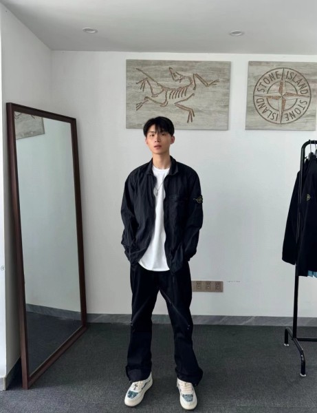  Clothes Stone Island 20250401-1